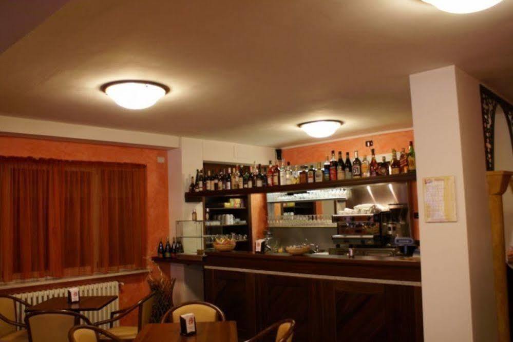 Limone Palace Aparthotel Limone Piemonte Exterior photo